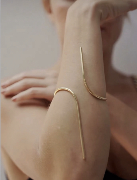 Bracelete Geométrico Versátil
