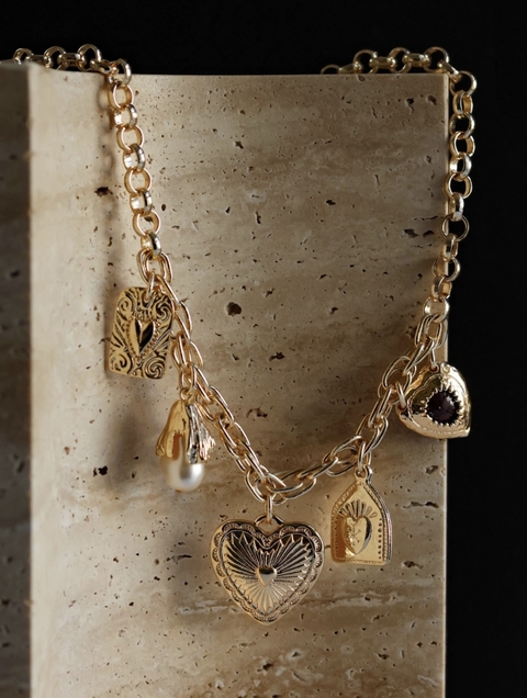 Colar Elo Dourado Pingentes