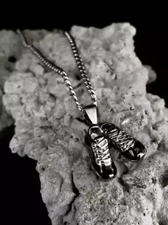 Collar de Acero y dije Botines - comprar online