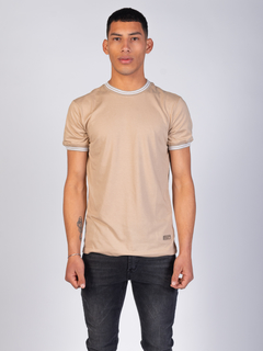 REMERA DERBY - Gotland Clothing