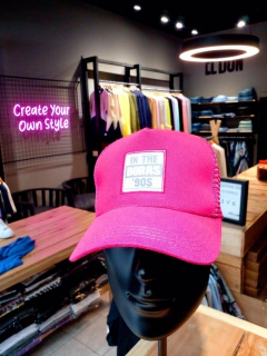 Gorra New York Fucsia con Etiqueta - comprar online