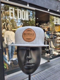 Gorra California Gris con Parche de cuero