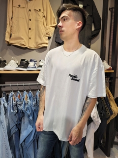 Remera Pacific en internet