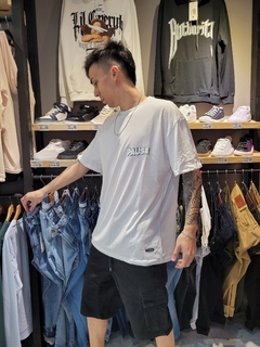 Remera Pause - tienda online