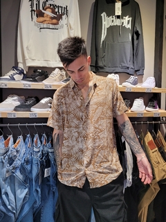 Camisa Artivin en internet