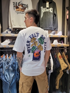 Remera Alive - comprar online