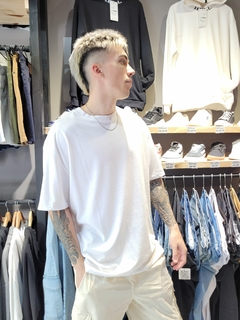 Remera Básica Oversize - Gotland Clothing