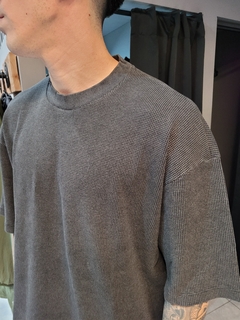 Remera Grecia Laser - Gotland Clothing