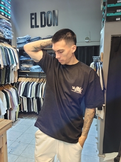 Remera Flowers - tienda online