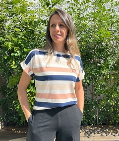 BLUSA DE LISTRAS AZUL - comprar online