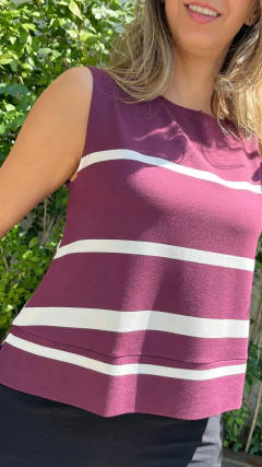 BLUSA REGATA LARA BERINJELA LISTRAS - loja online