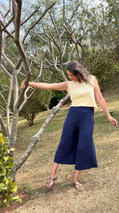 Imagem do REGATA DEBORA AMARELA