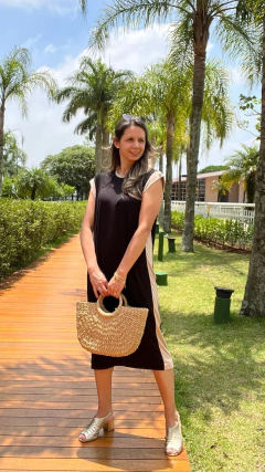 VESTIDO MIDI RECORTE LATERAL BICOLOR na internet