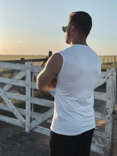 Remera Sin Mangas Hombre - tienda online