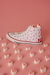 All Star Love is in the air na internet