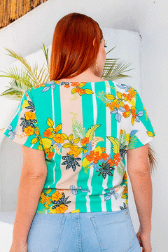 Imagem do BLUSA COM BOTÕES E AMARRAÇÃO FRONTAL - PL178