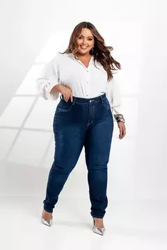 Calça Skinny Basica Plus Size Detalhe Bolso GRAMMD - 2372000 - comprar online