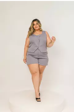 Colete Alfaiataria Assimétrico Cinza - 2498000 - GRAMMD