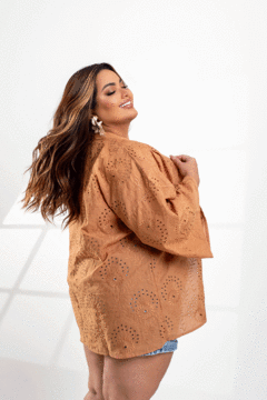Kimono com cropped Mousse Bordado GRAMMD - 2369000 - GRAMMD