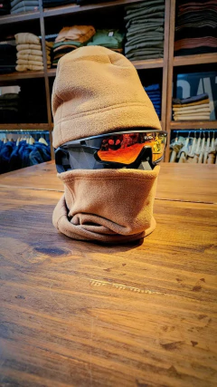 COMBO CUELLO Y GORRO POLAR