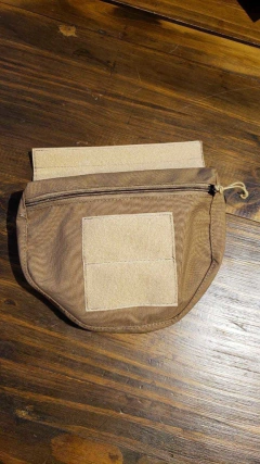 Pouch utilitario Dangler en internet