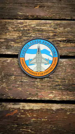 PARCHE PVC F16 FIGHTING FALCON FUERZA AEREA ARGENTINA original By TACTICAL SUPPLY ARGENTINA - tienda online