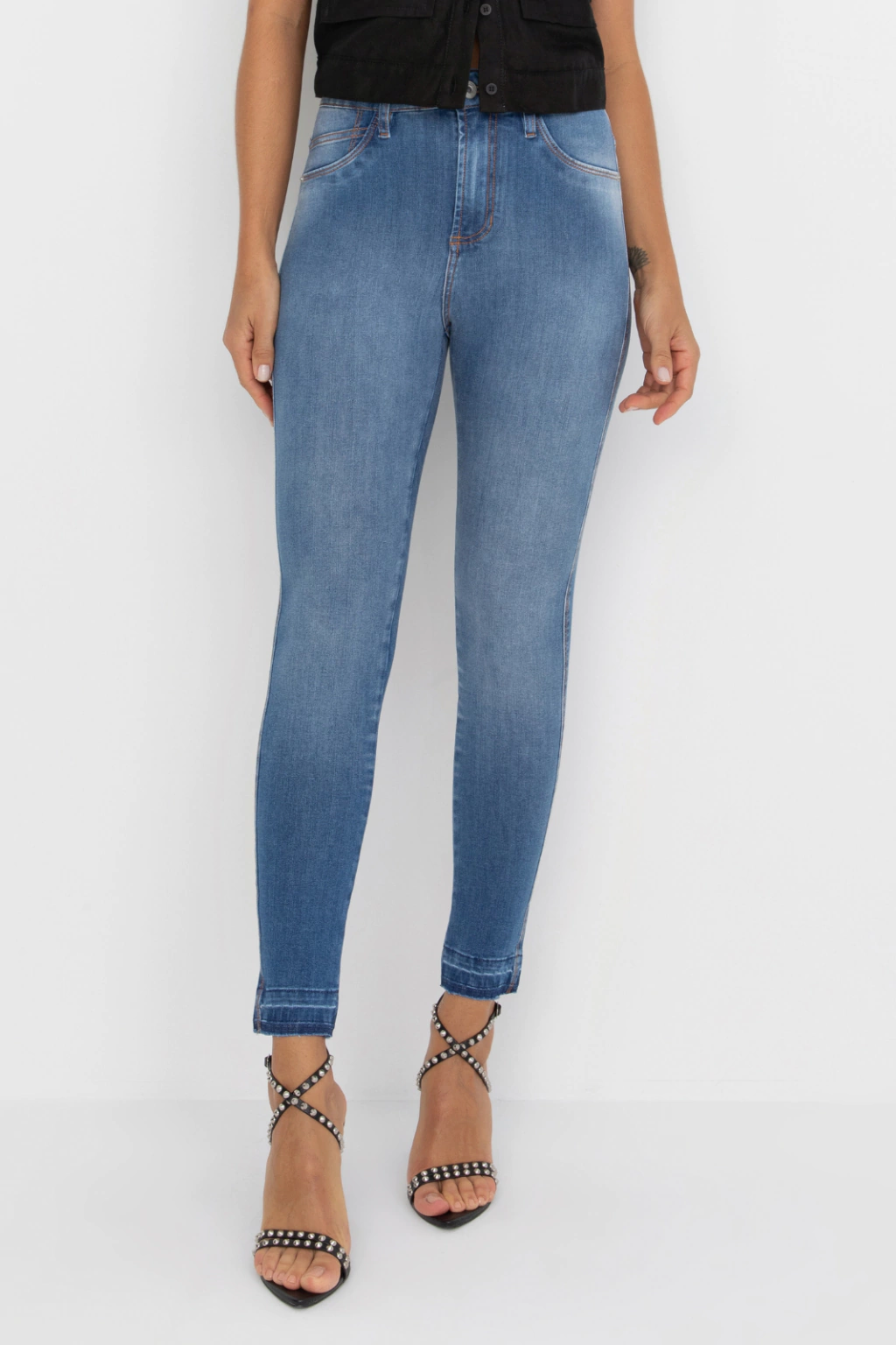 Calça Jeans Super Skinny 360° Com Pence Traseiro