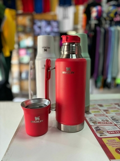 SET MATE Y TERMO STAN 1 LT - Sin Nombre Sport