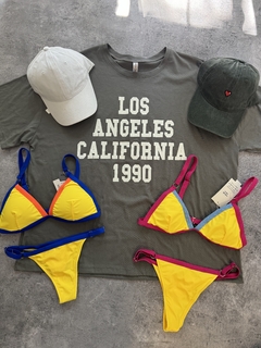 Bikini multicolor combinado en internet