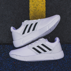 Ultra Boost White en internet