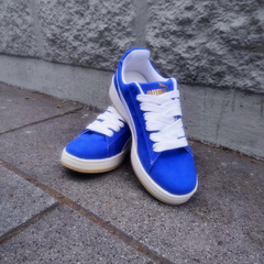 Zapatillas Puma Classic de Gamusa Azul - comprar online