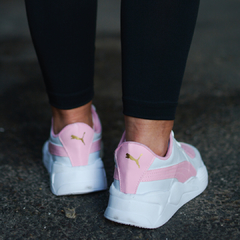 Zapatilla Total White/Pink - comprar online
