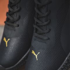 Zapatillas Total Black en internet