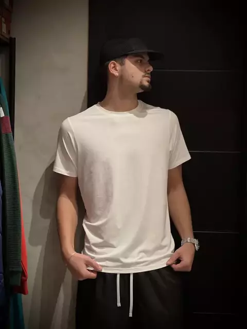 Camiseta Basica Premium 0002 Branca