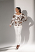 Blusa Tricô Decote V Cow Print na internet