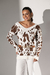 Imagem do Blusa Tricô Decote V Cow Print
