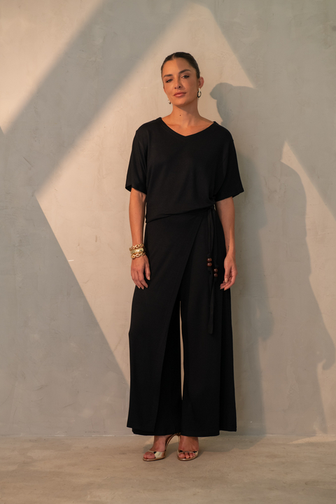 Conjunto Blusa e Calça Transpasse Alice | Preto - comprar online