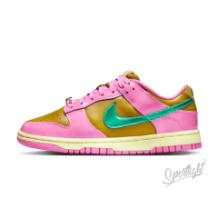 Tênis Nike Parris Goebel x Dunk Low 'Playful Pink'
