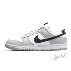 Tênis Nike Dunk Low SE Jackpot