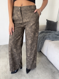 Pantalón cuerina vintage - Broxen