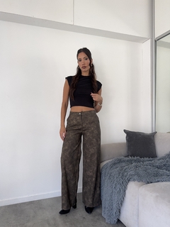 Pantalón cuerina vintage