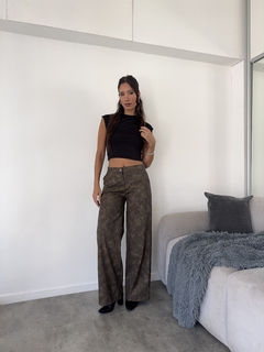 Pantalón cuerina vintage - comprar online