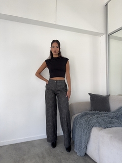 Pantalón cuerina vintage - comprar online