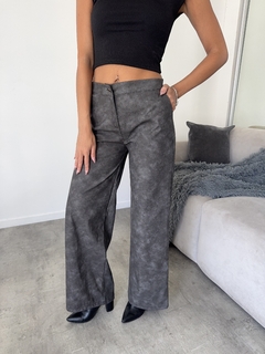 Pantalón cuerina vintage