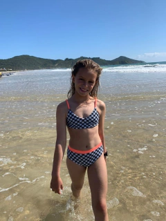 Biquíni Infantil Xadrez na internet