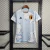 camisa-seleção-bélgica-belga-belgica-belgium-home-i-feminina-woman-copa-do-mundo-2023-azul-branca-nuvens-clouds-modelo-fan-1