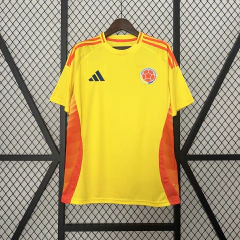 Personalização de camisas de futebol, Times internacionais de futebol, Uniformes de futebol de alta qualidade, Designs exclusivos de camisas de futebol, Coleção de camisas de futebol autênticas , Camisas de futebol vintage, Camisas de futebol colecionávei
