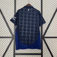 Personalização de camisas de futebol, Times internacionais de futebol, Uniformes de futebol de alta qualidade, Designs exclusivos de camisas de futebol, Coleção de camisas de futebol autênticas , Camisas de futebol vintage, Camisas de futebol colecionávei