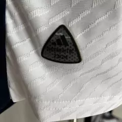 Personalização de camisas de futebol, Times internacionais de futebol, Uniformes de futebol de alta qualidade, Designs exclusivos de camisas de futebol, Coleção de camisas de futebol autênticas , Camisas de futebol vintage, Camisas de futebol colecionávei