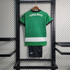 Camisa + Shorts Infantil Unissex Sporting de Portugal Home 23/24 Torcedor - comprar online